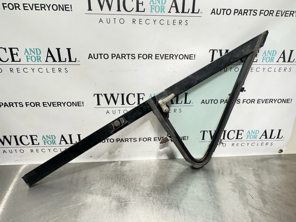 Ford F150 1980-1996 puerta lateral del conductor ventilación ventana y pista F250 F350 OEM Foto 4 de 4