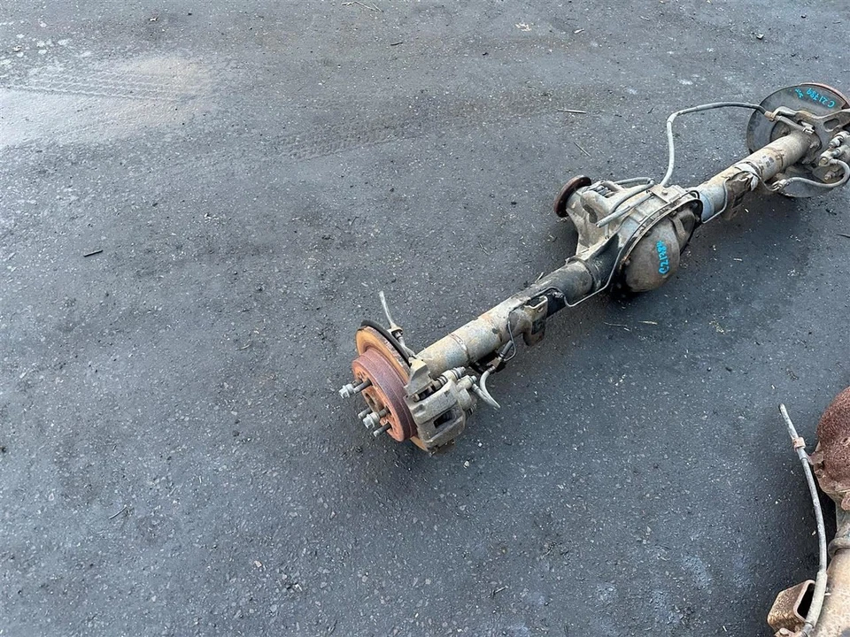 Eje trasero 4 puertas Sport Trac relación 4,10 compatible con 03-05 EXPLORER 642748 Foto 2 de 4