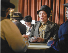 * OLIVIA COLMAN * signed 8x10 photo * WICKED LITTLE LETTERS * COA *