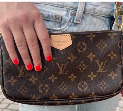 LOUIS VUITTON BROWN MONOGRAM POUCHETTE ON ZIPPER 
