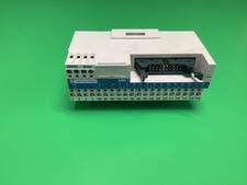 ABE7H16C21 SCHNEIDER ELECTRIC TELEFAST ABE7 EMB RACC 16ES DEL 2 FILS ABE7-H16C21