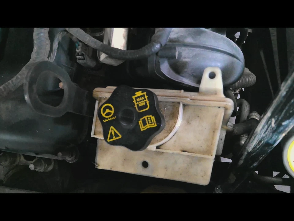 Б/у насос гидроусилителя руля подходит: 2008 Ford Focus от 10/03/05 насос установлен резерв - Изображение 2 из 4