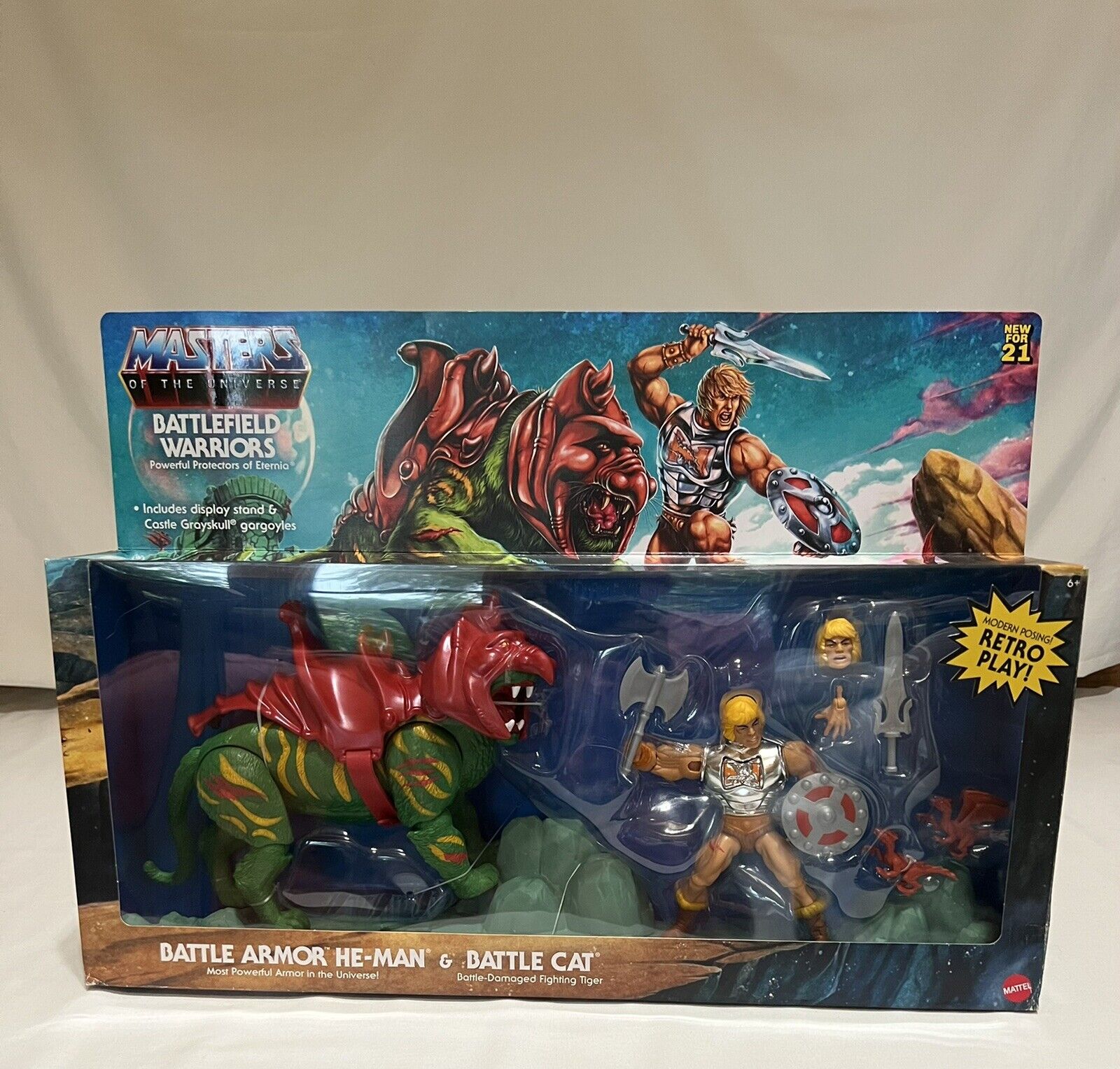Masters of the Universe He-man Battlefield Warriors with Battlecat New in Box