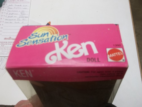Neuwertige, Vintage Barbie Sun Sensations Ken Puppenkiste. 1991. Siehe Bilder - Bild 7 von 11