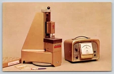 Pratt & Whitney Twin Head Millionth Comparator Machine Tool Ad Postcard UNP Vtg