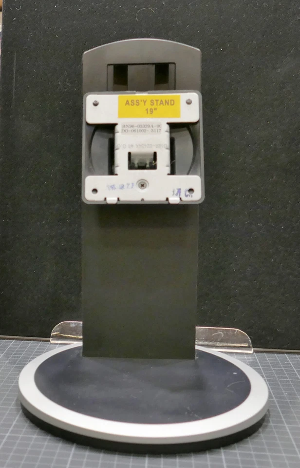 Monitor Standfuss, Samsung, 19 Zoll - Bild 2 von 4