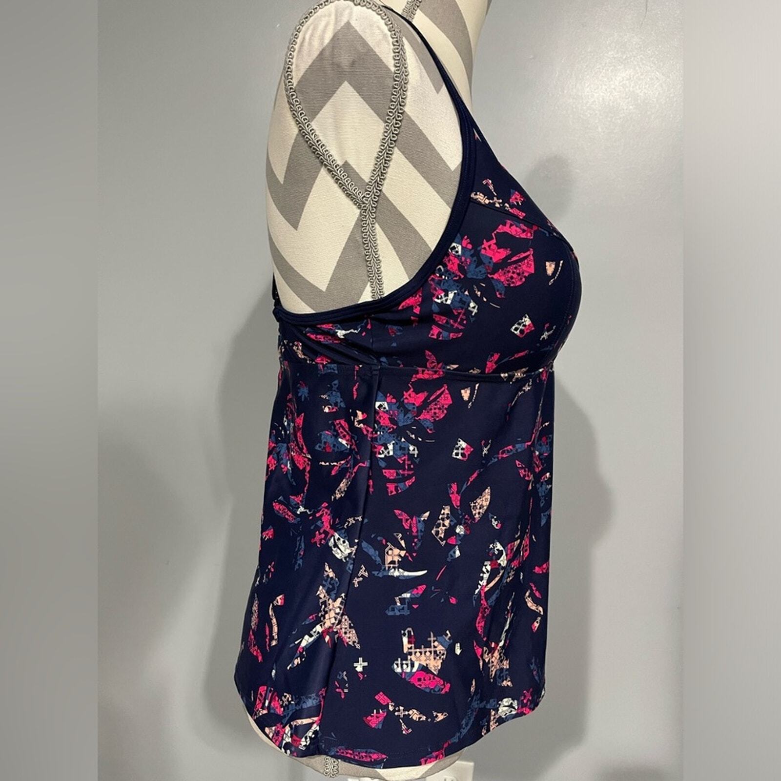 Bikini top - image 6