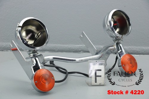 2013 Harley Electra Glide Front Fog Light Bar Turn Signal Assembly CHROME #4220