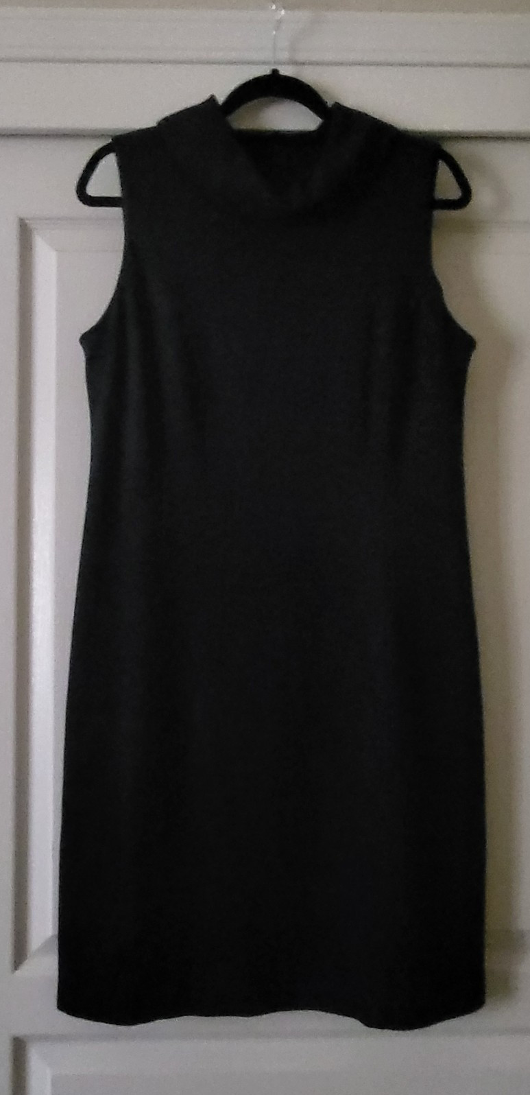 J McLaughlin Size Large Sleeveless Sheath Dress Navy Blue