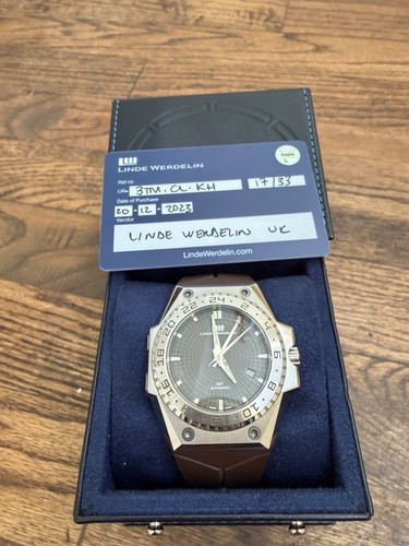 Linde Werdelin 3-Timer Haagen Limited Edition of 33
