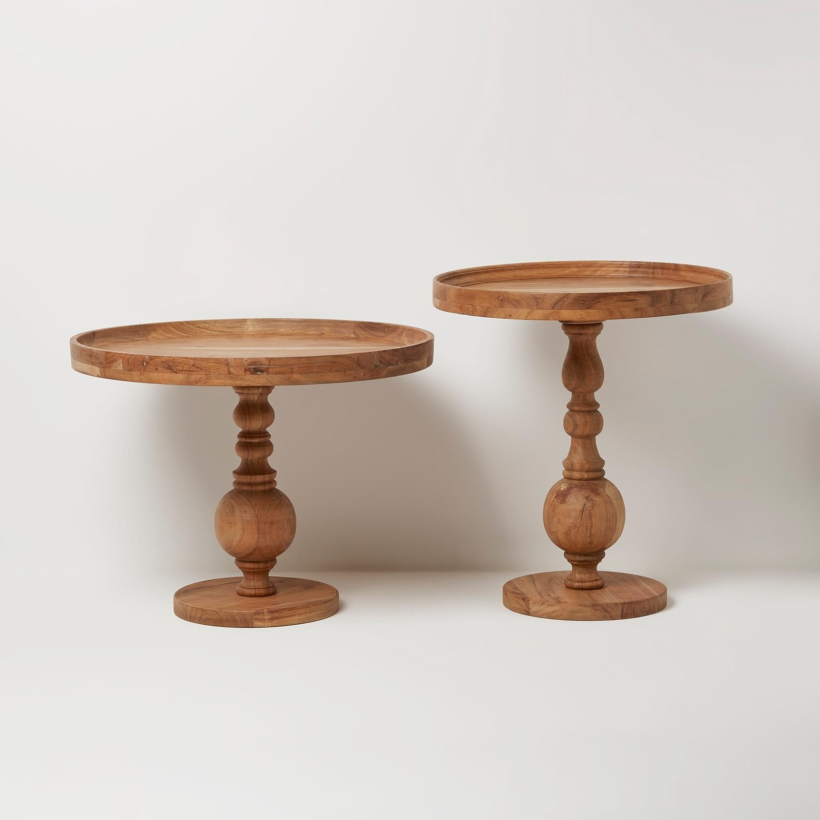 Set of 2 Wooden Side Tables Solid Acacia Wood Round Nesting Coffee Tables