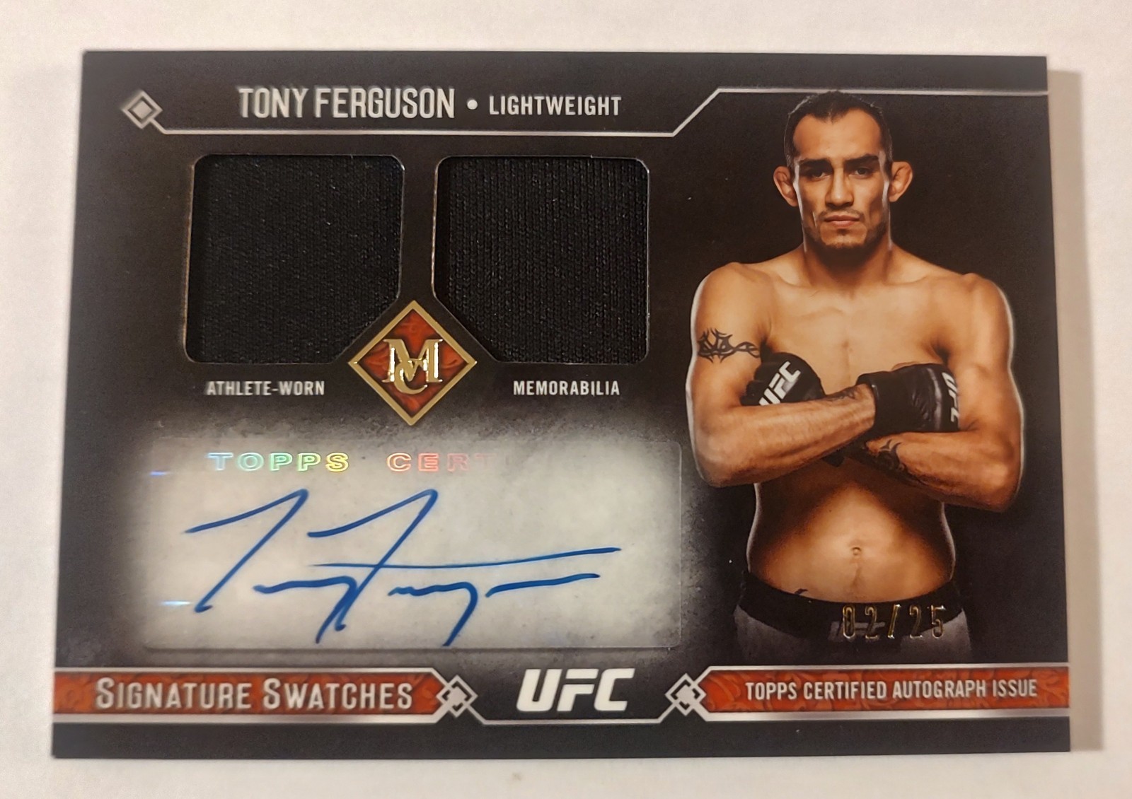 # 02/25 Tony Ferguson 2017 TOPPS  UFC Museum Dual Relic AUTO  "EL CUCUY"