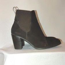 Hunter Chelsea Brown Suede Leather Block Heel Ankle Booties Made in Italy 8