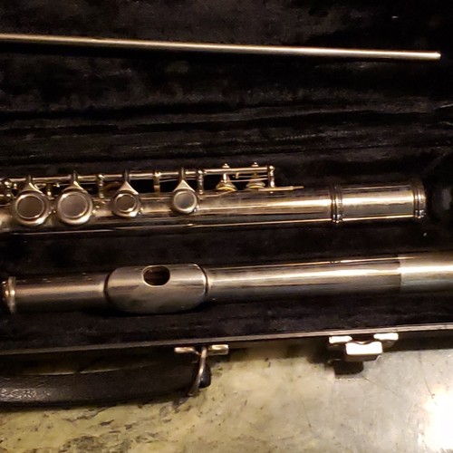 Gemeinhardt 2SP Top Student Flute Reconditioned Ready to Play Plays Great R47916 - Picture 6 of 6