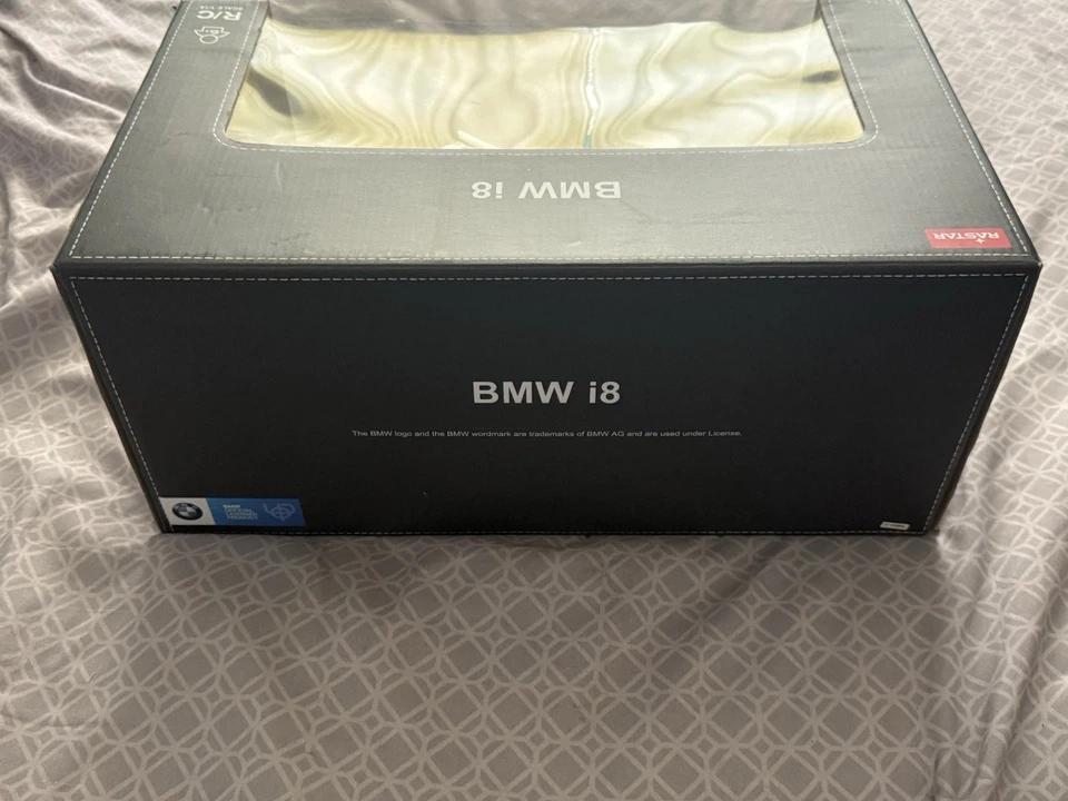 Rastar BMW i8 Remote Control Car Model - Image 3 of 4