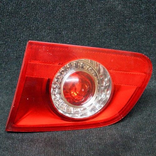 VW Passat B6 3C rechte Seite Heckklappe Rücklicht RHD 3C9945094A 2.0 Benzin 1215