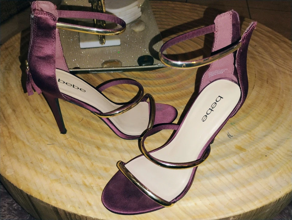 Hermosos zapatos Bebe de vino y oro talla 9 Foto 3 de 3