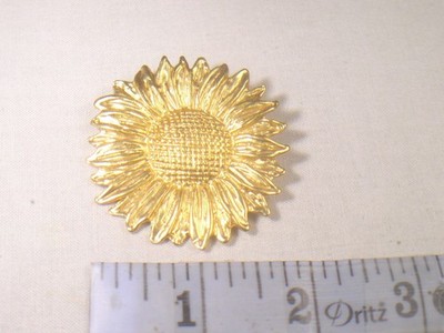 5.....Pc's....LOT....WHOLESALE .SUN BROOCHES DESIGNER MATT GOLD VINTAGE  968G-20