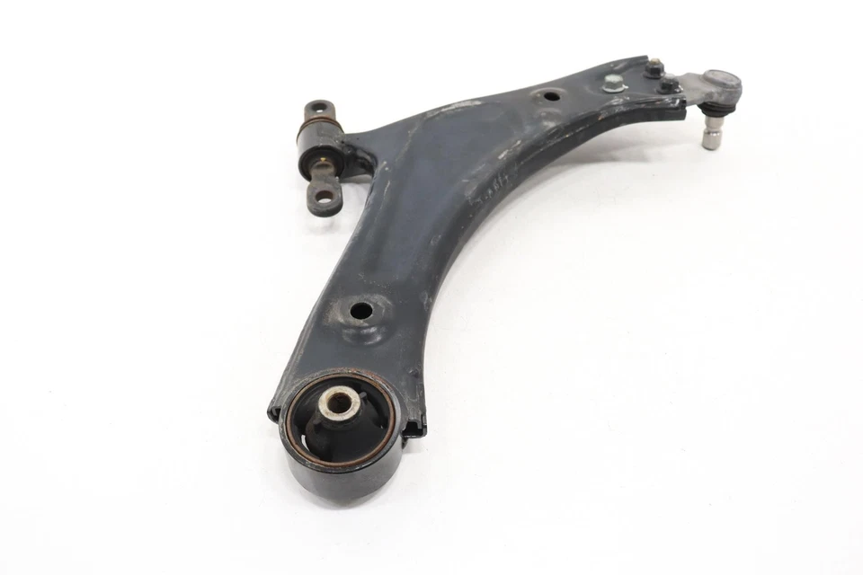 Brazo de control inferior delantero KIA SORENTO 2021 2022 2023 2024 Foto 2 de 4