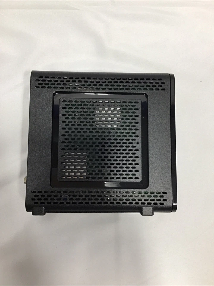 ARRIS SURFboard SBG10, DOCSIS 3.0 16 x 4 Gigabit Cable Modem & AC1600 - Image 3 of 4