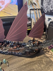 LEGO the Lord of the Rings: Pirate Ship Ambush (79008)