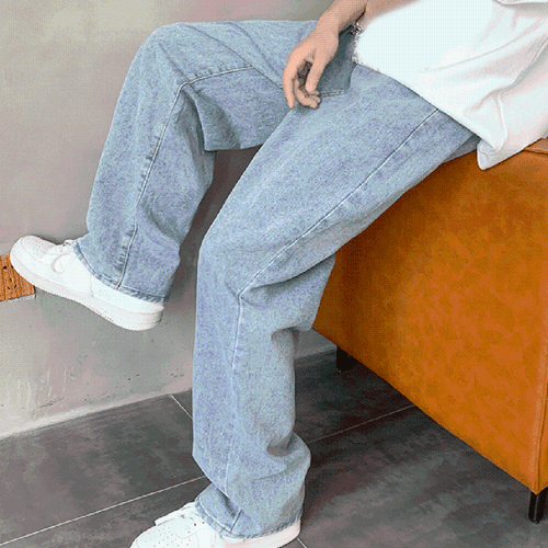 Sleek Mens Simple Jeans with Medium Waist Design for Comfort and Style - Picture 8 of 23