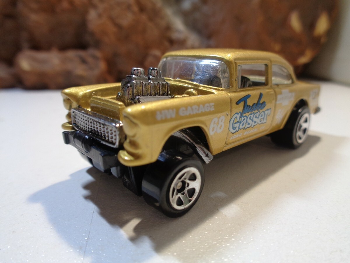 HOT WHEELS 1955 CHEVROLET GASSER, METALLIC GOLD 1/64 SCALE, MINT 5