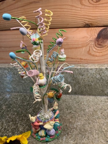 Vintage White Easter Spring Mini Tree with Set of 17 Mini ResinOrnaments - Picture 3 of 5