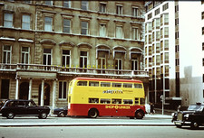 ORIGINAL 35mm SLIDE 10554-LondonBuses ROUTEMASTER RM2139 CUV139C Hyde Park9.5.79