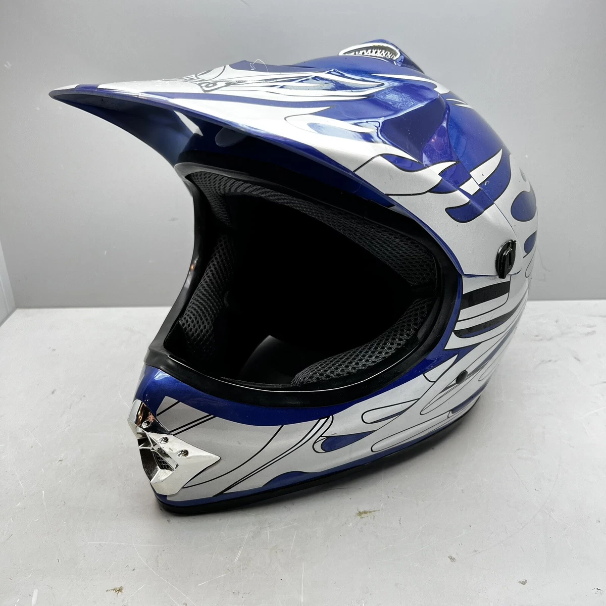 DOT Motorcycle Adult Helmet Blue Flames Size Large Motocross Dirt