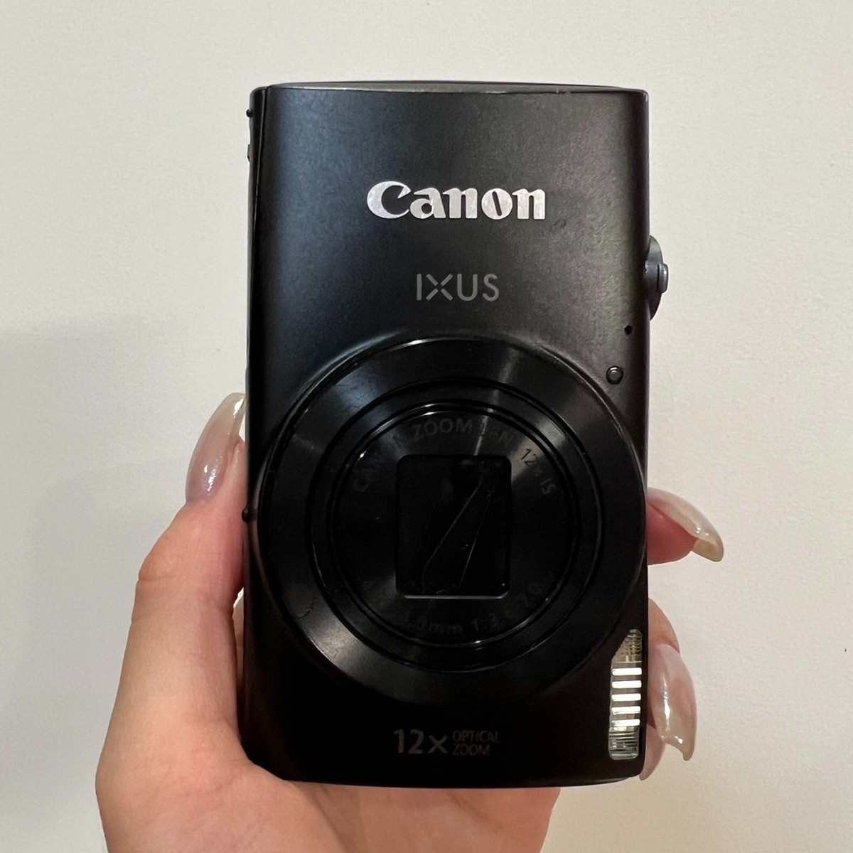 Canon PowerShot ELPH 170 IS/ IXUS170 Digital Camera 20 MP 12x 2.7