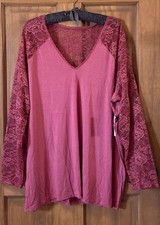 TORRID LONG SLEEVE LACE TOP BLOUSE SUPER SOFT TOP LACE TRIM 3 3X 3XL 22/24 NEW