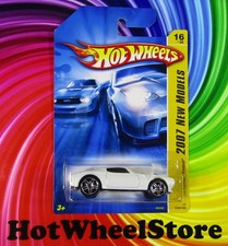 2007 Hot Wheels White '70 PONTIAC FIREBIRD New Models #016 HW75-062726