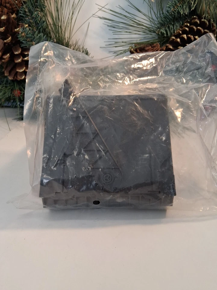 Nuevo módulo de área delantera Hyundai, Hyunday Genesis 2013-2014 almacenado en seco. Foto 2 de 4