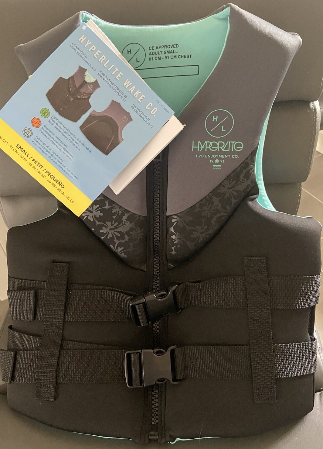 FILA Giubbotto Gilet Hyperlite Nero Grigio Adulto Small (81 91cms 32 36") 40 60Kg Nuovo con etichette