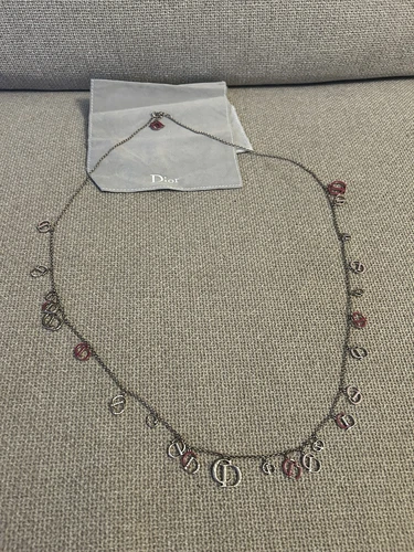 Collana Christian Dior con logo catena rosa