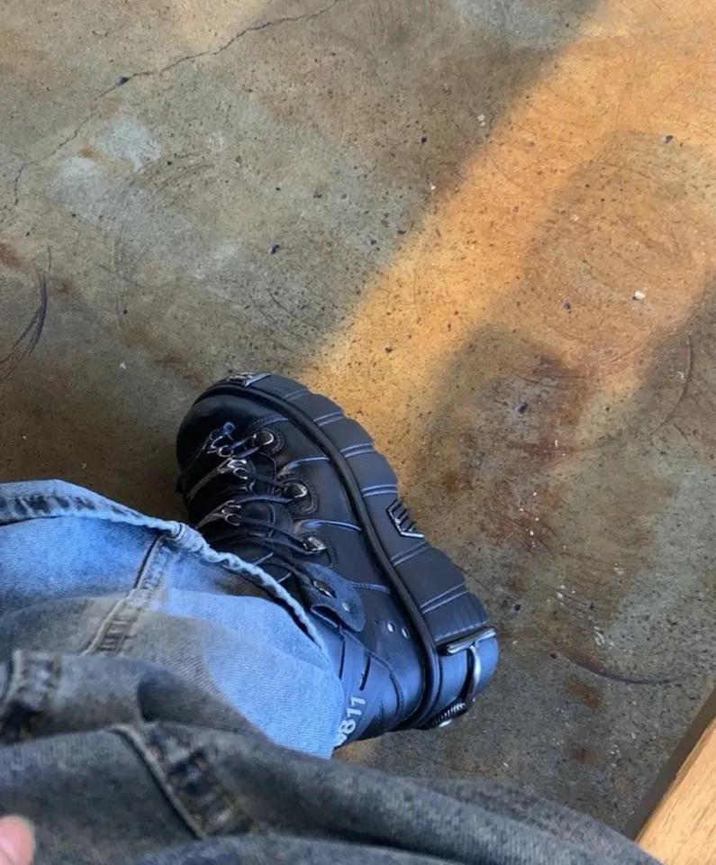 New Rock Boot Black Size 9 Mens Brand New Ships Asap - Image 2 of 4