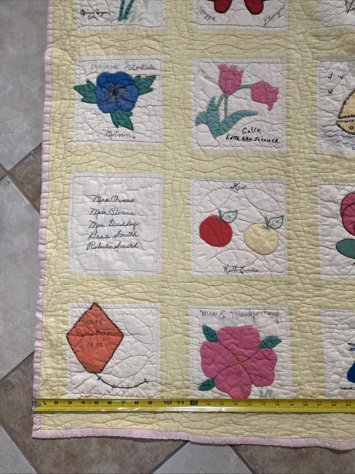 "Antiguo álbum de apliques edredón arte popular con firmas Oregon 77"" X 70""" Foto 3 de 4