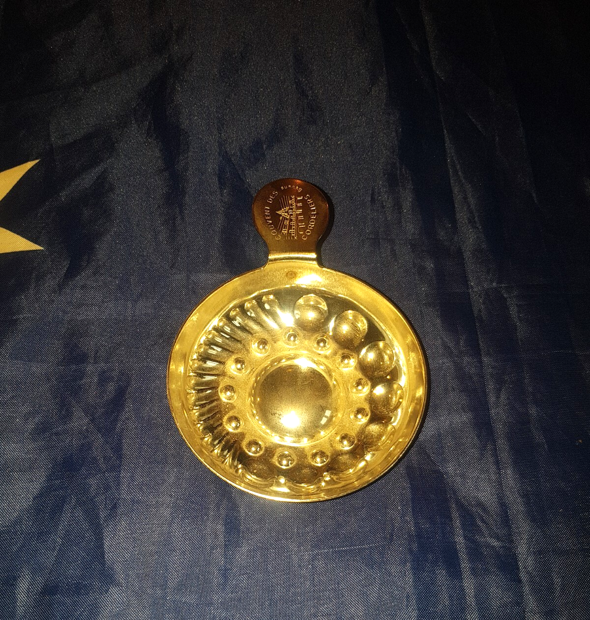 Picture 1 of 3