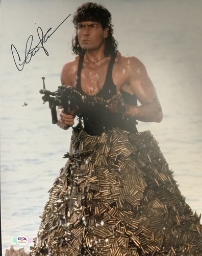 CHARLIE SHEEN "TOPPER HARLEY" SIGNED 11X14 HOT SHOTS PART DEUX PHOTO PSA AH99200 - 第 1/3 張圖片