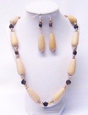 Long Natural Teardrop w/Flat Coco Wood Bead Necklace/Earrings Set