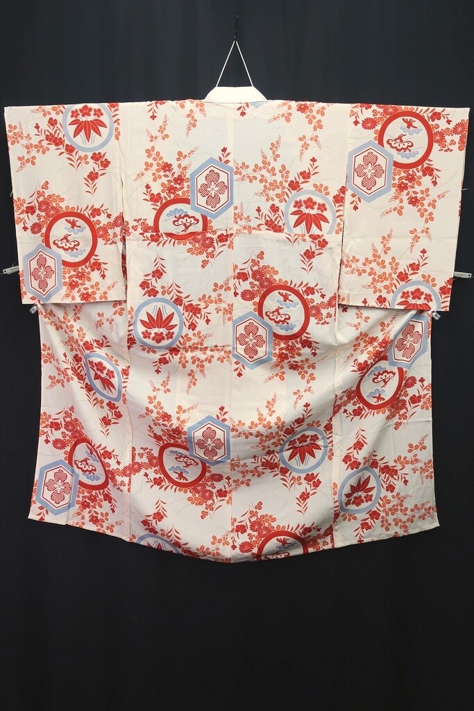 8396D3 Silk Vintage Japanese Kimono Juban Pine Tree Kiku Bellflower 8396D3 Silk Vintage Japanese Kimono Juban Pine Tree Kiku Bellflower