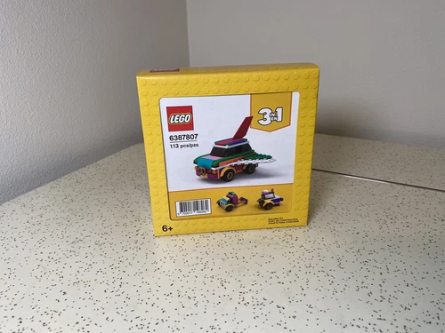 Retired LEGO Promotional 3 in 1 Rebuildable Flyer Car Set (6387807)