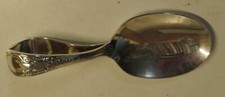 Vintage ONEIDA SILVERPLATE CURVED HANDLE BABY SPOON Pattern 2 Infant Detailed