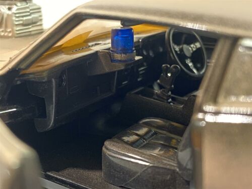 Mad Max Last of the V8 Interceptors Weathered 1:24 Greenlight 84052 - Picture 6 of 8