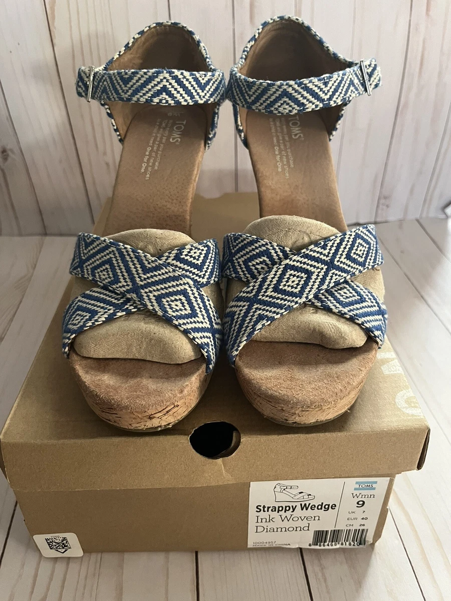 Toms top wedges uk