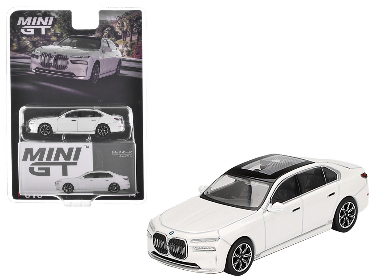 ミニカー BMW 6 Series Gran Coupe Mineral White Amazon.co.jp