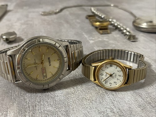 Mixed Vintage Wrist Pocket Watch Lot As Is Repair/Parts Silver Gold Tone - Picture 6 of 17