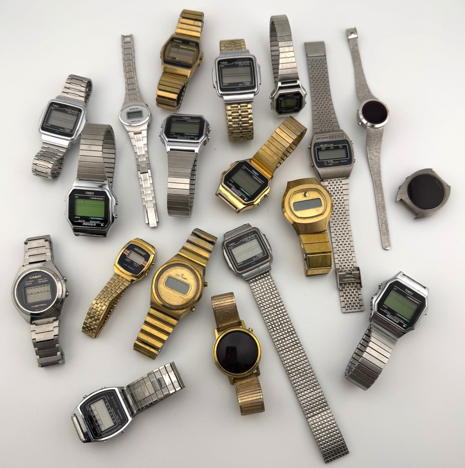 Vintage Lot of 19 Digital Wristwatches Men's Parts Repair AS IS