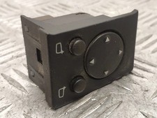 Retroviseur gauche (ou coque) Audi 50